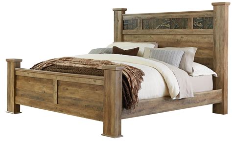 King Bed With Oversized Square Posts By Standard Furniture Wolf And Gardiner Wolf Furniture