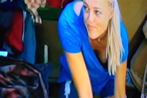 Storage Wars Texas Jenny Grumbles Downblouse Look Down Her Blouse