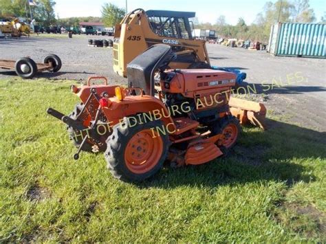 Kubota B5200 4wd Lawn Tractor W 48 Belly Mower Edinburg Auction