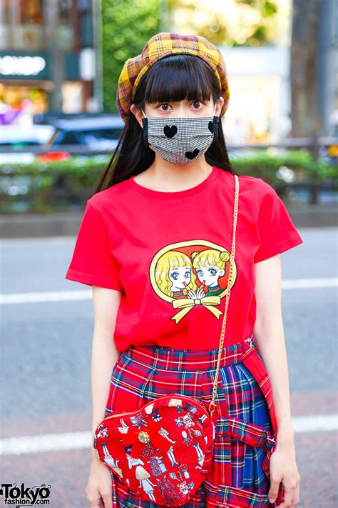 Harajuku Heihei Girl In Yellow Plaid Beret Houndstooth Mask Character T Shirt Plaid Skirt