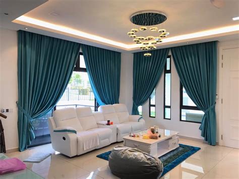 In a tour of her home via. BEST CURTAINS FOR LIVING ROOMS IN DUBAI