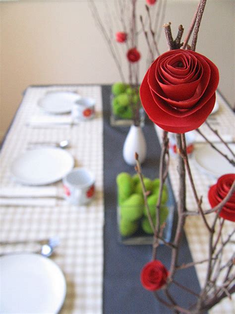 Easy Entertaining Four Ideas For Diy Paper Flower Centerpieces How To