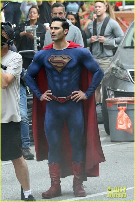 Tyler Hoechlin Looks Buff In His Superman Suit While Filming Superman
