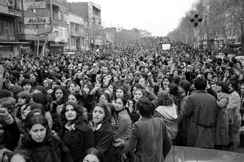 Women Protest Against Hijab Ruling In Iran 1979 9gag
