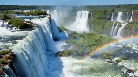 Cataratas De Iguazú Bellas Y Salvajes