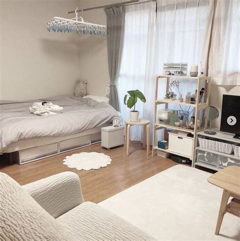 Maybe you would like to learn more about one of these? 30 Nice Small Bedroom Decor Ideas | Apartment room, Small ...