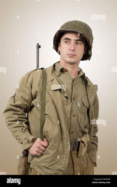Ww2 American Soldier Hi Res Stock Photography And Images Alamy