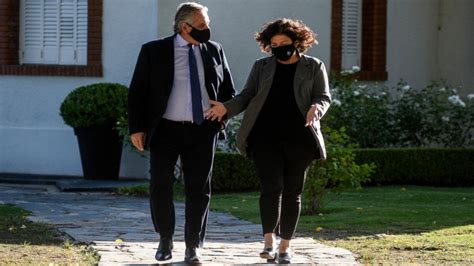 La vacuna sinovac, que se está aplicando en chile y brasil, entre otros países latinoamericanos. La ministra Vizzotti autorizó de urgencia la vacuna china ...