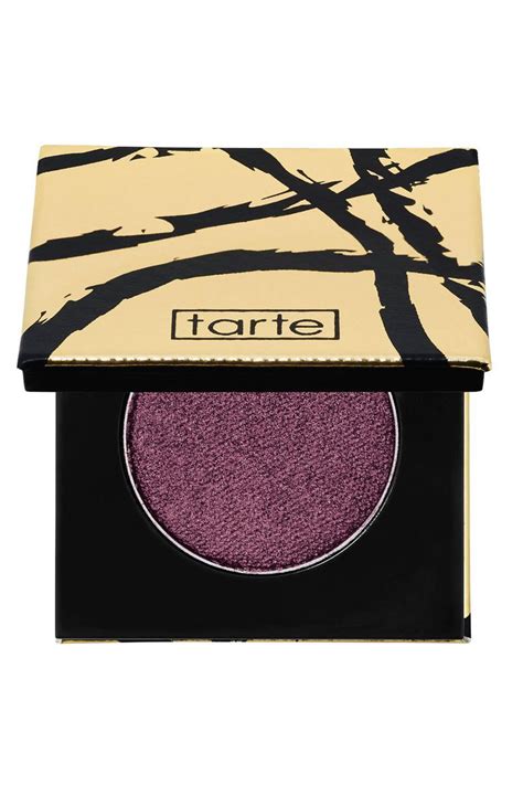 12 Glitter Eyeshadows You Can Seriously Wear In Your Everyday Life