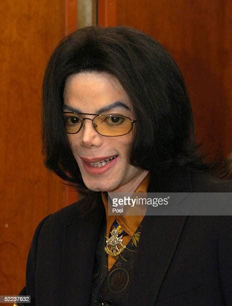 Opening Arguments In The Michael Jackson Court Case Photos And Premium