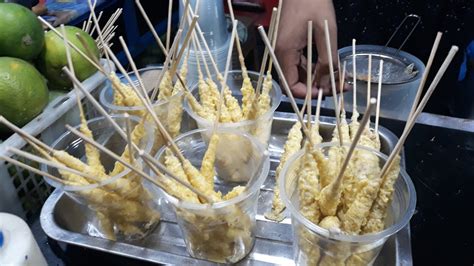 Dan kta juga ad menu baru gaes hot pangsit. TELUR GULUNG | TELUR CAMPUR AIR KOK ENAK ! | Indonesian ...