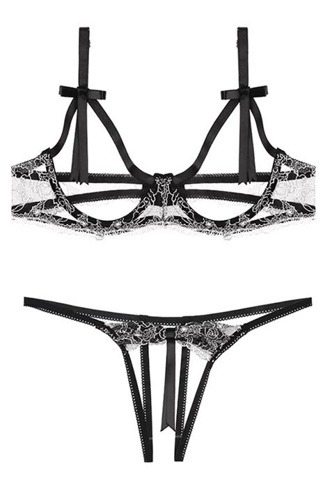 Lingerie Set Sexy Embroidery Hollow Three Point Open Chest Style