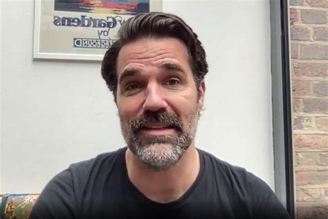 Watch Rob Delaney Says Life Is Unrecognizable After 20 Years Sober