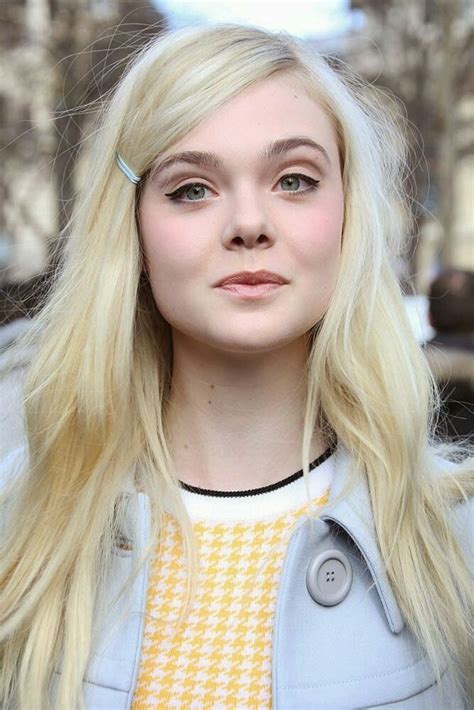 25 Elle Fanning Hairstyles Hairstyle Catalog