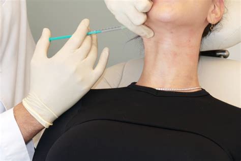 Neck Botox Heres What Its Really Like And If It Works