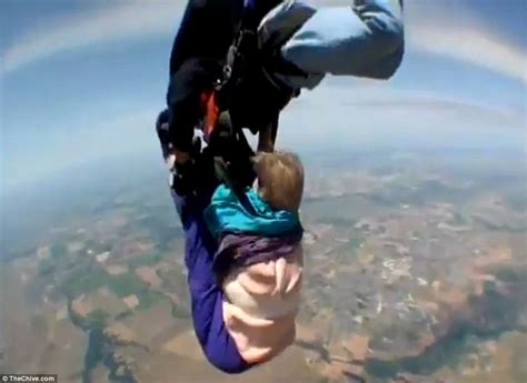 Skydiving Accidents Pensioner 80 Left Hanging By A Thread In Terrifying Tumble Daily Mail