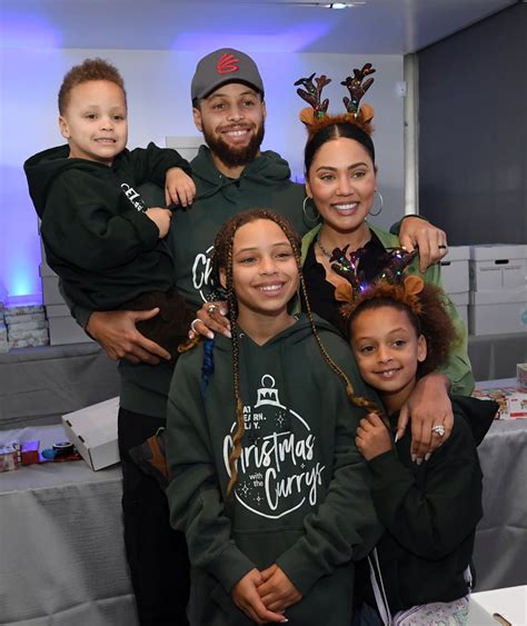 How Many Kids Do Stephen And Ayesha Curry Have Popsugar Celebrity