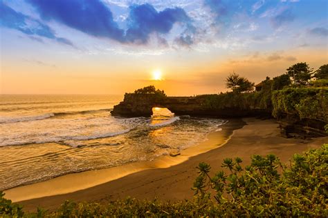 Best Places For Sunsets In Bali Restaurants Beaches Little Steps
