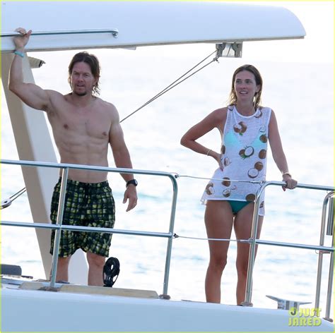 Mark Wahlberg And Wife Rhea Durham Show Some Pda On Their Tropical