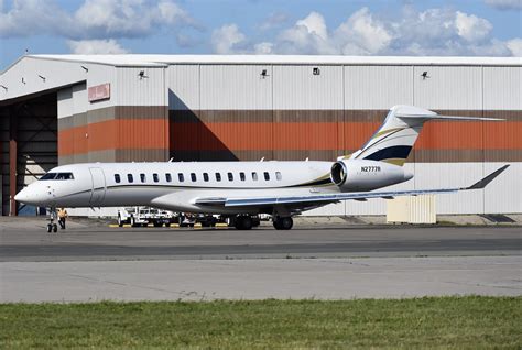 N2777r Global Express 7500 Taxing Out Of Sky Charter Ramp Flickr