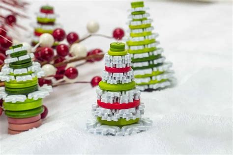 20 Easy Christmas Crafts For Adults Be Settled