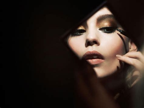 Neonscope Jessica Lange Rocks Marc Jacobs Makeup