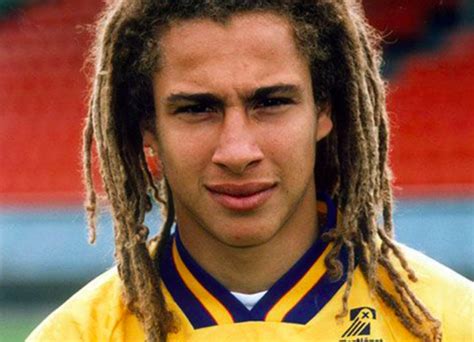 Maybe you would like to learn more about one of these? magic football » Blog Archive » VIDEO AMARCORD : La storia di Henrik Larsson raccontata da ...