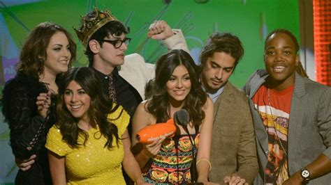 Then And Now The Cast Of Victorious 10 Years Later Bu