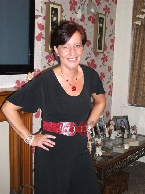 Kwnw Dc B From Preston Is A Local Granny Looking For Casual Sex