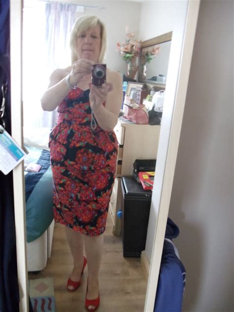 Jjmau 55 From Nottingham Is A Local Granny Looking For Casual Sex