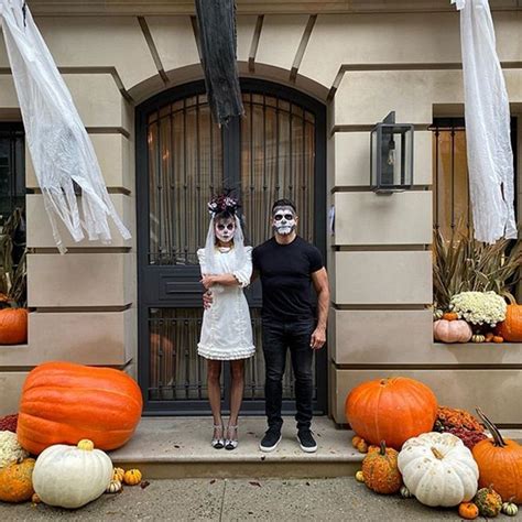 Kelly Ripa And Mark Consuelos From Stars Celebrate Halloween 2019 E