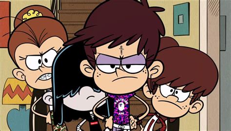 Luna Lynn Luan And Lucy Photoshopped The Loud House Amino Amino