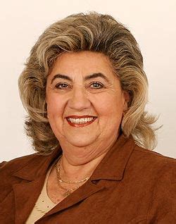 .la alcaldesa virginia reginato entregó un reconocimiento a la flamante reina de belleza del turismo internacional, la viñamarina sofía del rocío es un orgullo poder reconocer a nombre de la ciudad a esta reina de belleza del turismo internacional. Actualidad y Derecho: Virginia Reginato