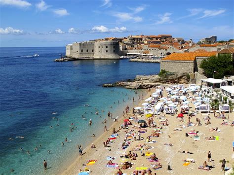 Croatia's best sights and local secrets from travel experts you can trust. Dubrovnik, Croácia, uma viagem com charme