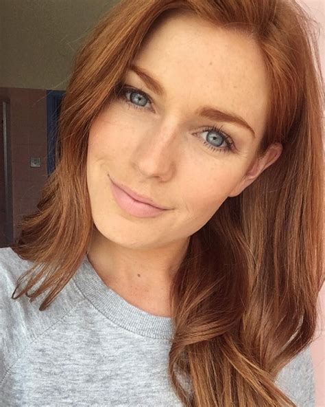Pin By Johnny Myers II On 18 Redheads Natural Auburn Hair Hair