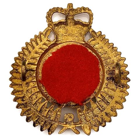 New Zealand Regiment Army Officers Metal Enamel Cap Badge Queens Crown