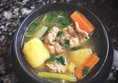 Sop ayam | resep #254 sup atau sop adalah masakan berkuah dari kaldu yang dibuat dengan cara mendidihkan bahan, dan. Sup Ayam - Resep Masakan