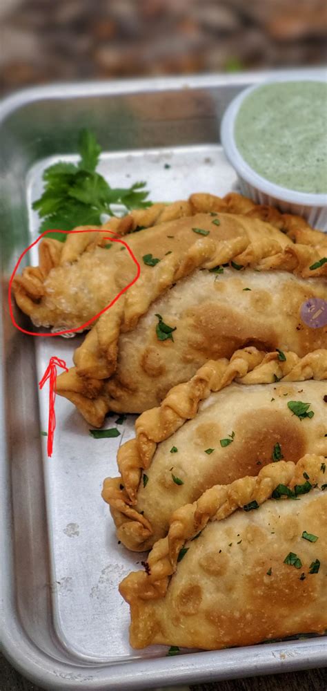 Know How To Create These Bubbles On Fried Pastry It Happened On Some
