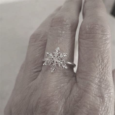 Snowflake Ring In Sterling Silverstackable Winter Jewelry Etsy