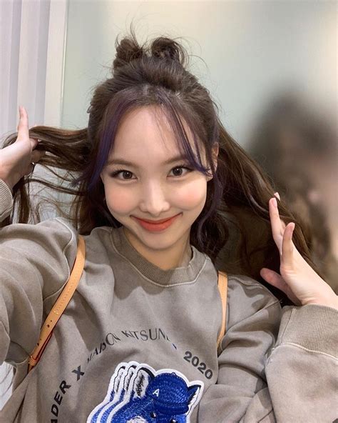 K Pop Dentists Can T Stop Praising Twice Nayeon S Smile And Here S The Adorable Reason Why