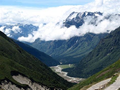 Yumthang Valley Of Flowers Wikipedia