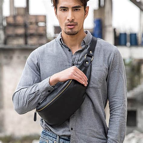 How To Wear A Fanny Pack For Men Read This First