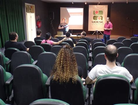 Notícia Udesc Joinville Realiza Pesquisa Para Aprimoramento De Aprendizagem