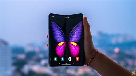 Best price for samsung galaxy fold is rs. Samsung Galaxy Fold Malaysia: Pre-order starts 9 October ...