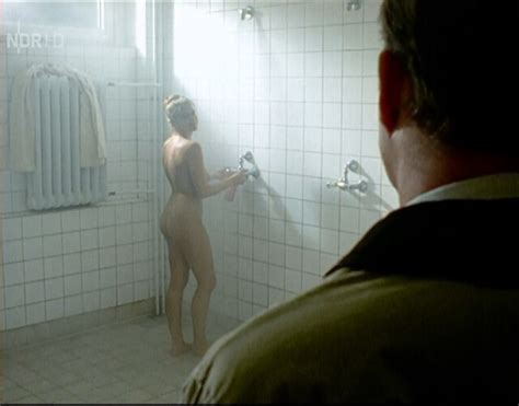 Nude Video Celebs Sophie Schutt Nude Tatort E