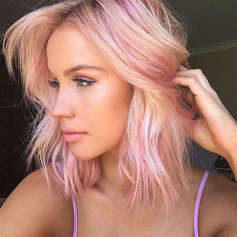 Rose Quartz Hair Pantone Hair Colour Trends Pastel Blonde Pastel Pink Hair Blonde With Pink