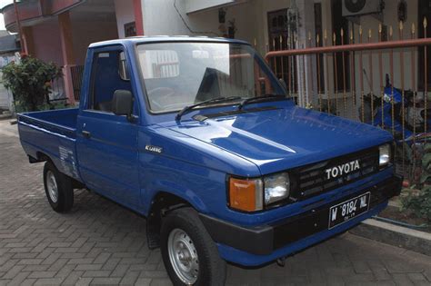 Check spelling or type a new query. Toyota Kijang 1. bis 4. Generation (1977-2003) - Pick-up ...