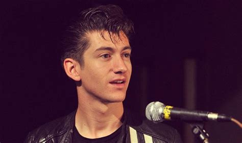 Alex Turner Height, Weight, Measurements, Shoe Size, Wiki, Biography
