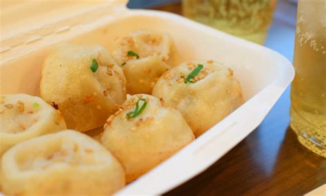 Nov 16, 2020 · 中華街といえば外せないのが「小籠包」。 一口食べれば肉汁溢れるこのおいしさは中華料理の代表ですよね！ もちろん長崎新地中華街でもあらゆるお店で売られているので、ぜひ長崎の小籠包を食べ歩いてみてください♪ 横浜中華街｜人気の点心・小籠包をテイクアウトでも楽しめるお店8選! | 【開店オンライン】店舗や企業の ...