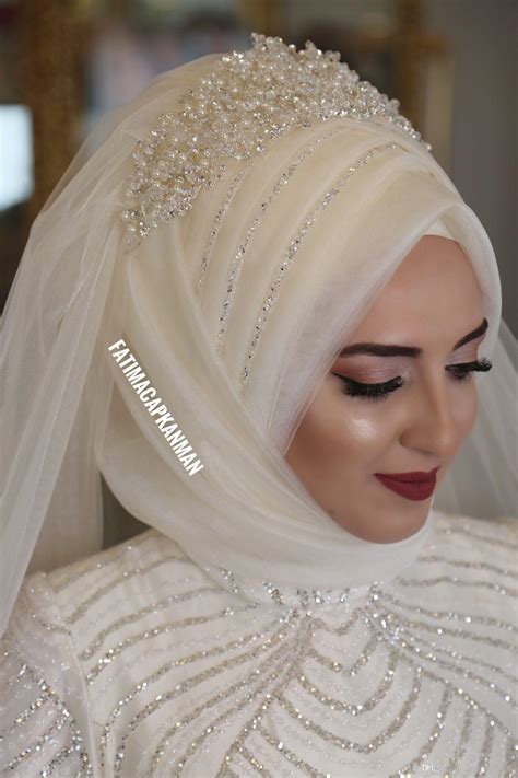 25 konsep terkini hijab wedding veil